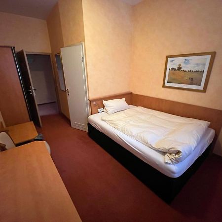 Landhotel Ritter-Post Angelbachtal ภายนอก รูปภาพ
